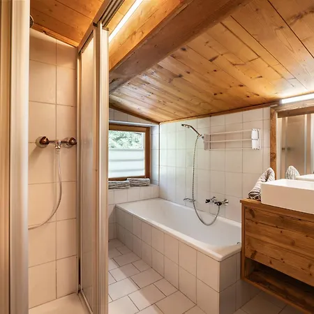 Teresa Ii Dachgeschosswohnung Mit 2 Schlafzimmern - By Nv-appartements Appartement